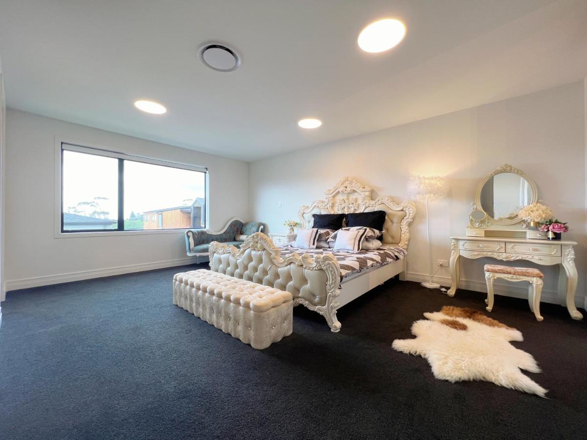 Elegant Beach House In Long Bay Villa Auckland Exterior foto