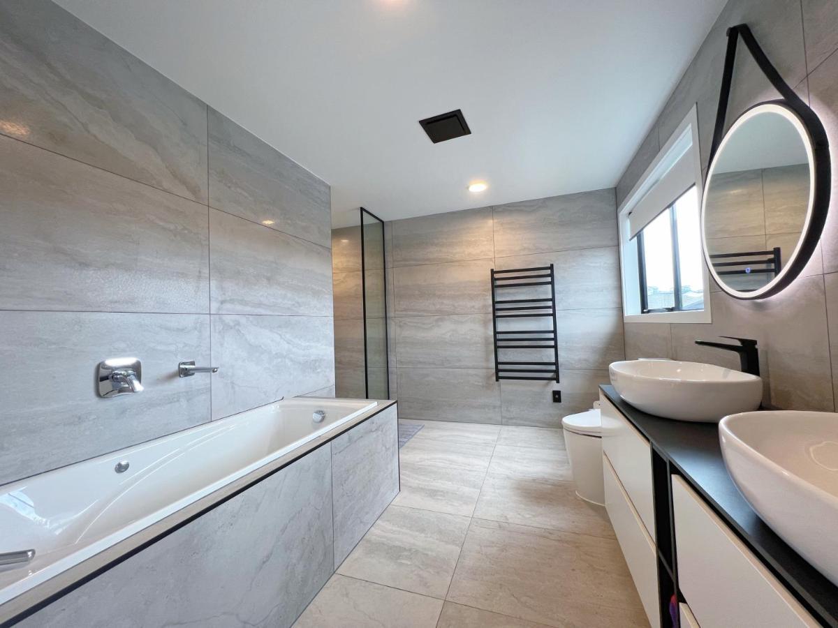 Elegant Beach House In Long Bay Villa Auckland Exterior foto